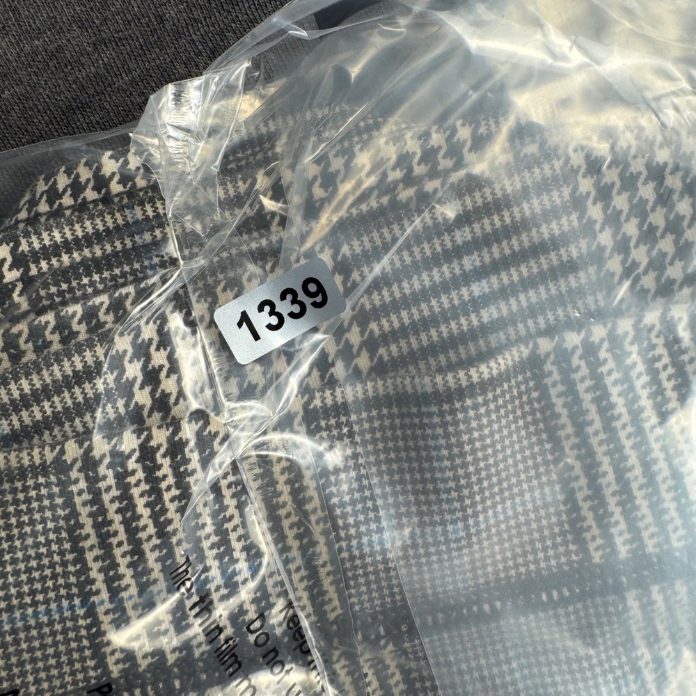 American Eagle Glen Plaid Pull On Tapered Pants Grey Blue XL 1339 - Picture 8 of 8